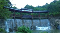 产业富民，生态润民，乡风养民——小康路上的