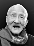 jxf官网:捐出毕生积蓄助学的离休教师方桂馥去世，享年100岁