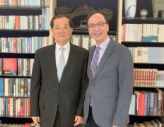 新甫京32450:较劲江启臣？朱立伦PO与6主席合照